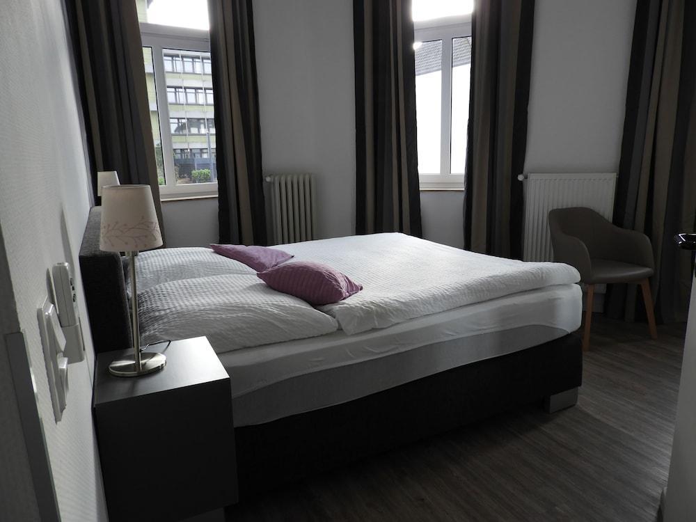 Hotel Klenkes Am Bahnhof Aachen Ngoại thất bức ảnh